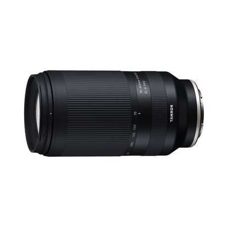 Tamron 70-300mm F/4.5-6.3 Di III RXD for Sony E